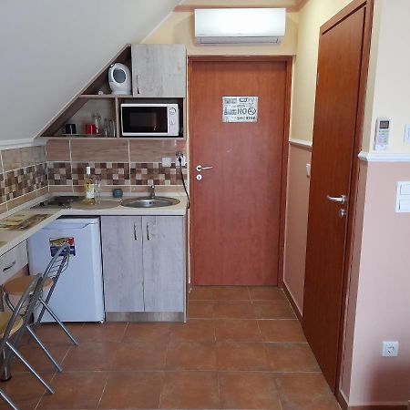 Andrea Apartman Hajduszoboszlo Exterior photo