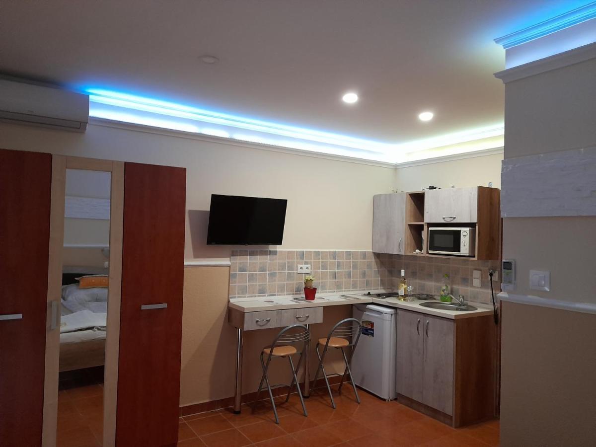 Andrea Apartman Hajduszoboszlo Exterior photo