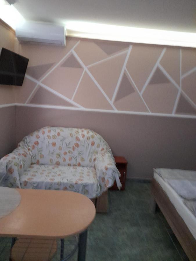 Andrea Apartman Hajduszoboszlo Exterior photo