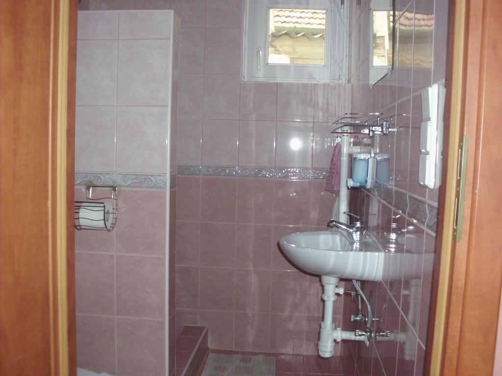 Andrea Apartman Hajduszoboszlo Exterior photo